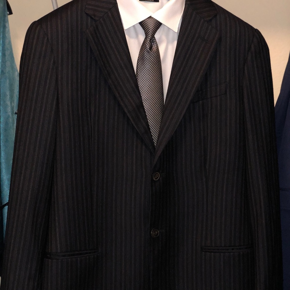 Armani Collezioni Suit Coat Black Pinstripe 40R